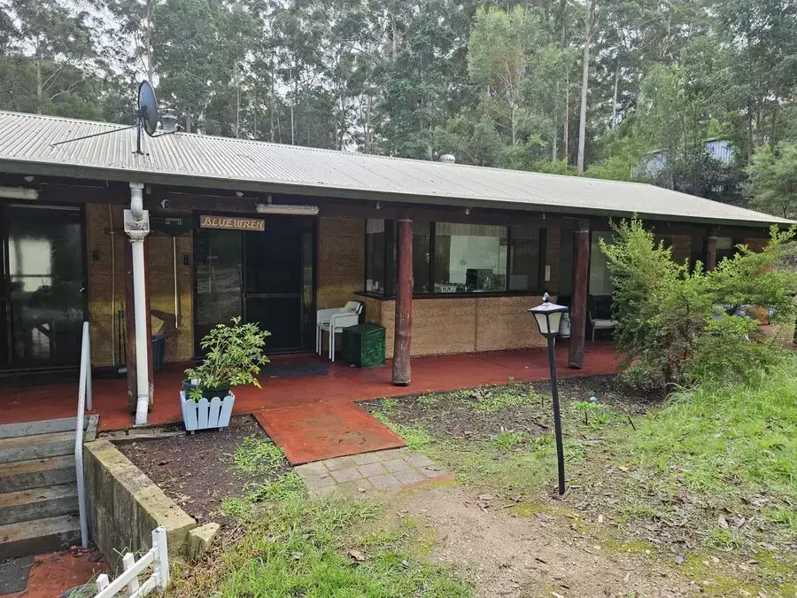 Cottage lounge