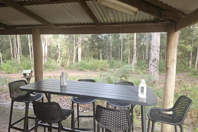 Marri covered outdoor dining